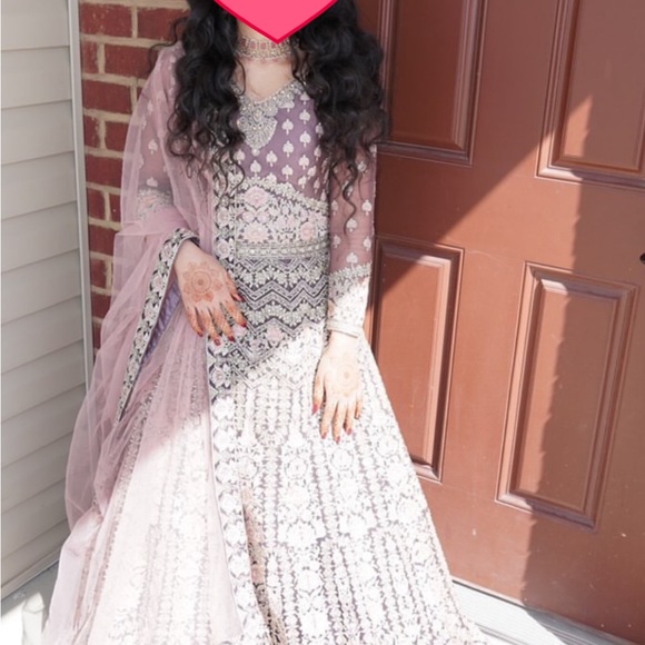 Engagement gown - Picture 1 of 5